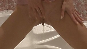 squirting russian fetish homemade pissing